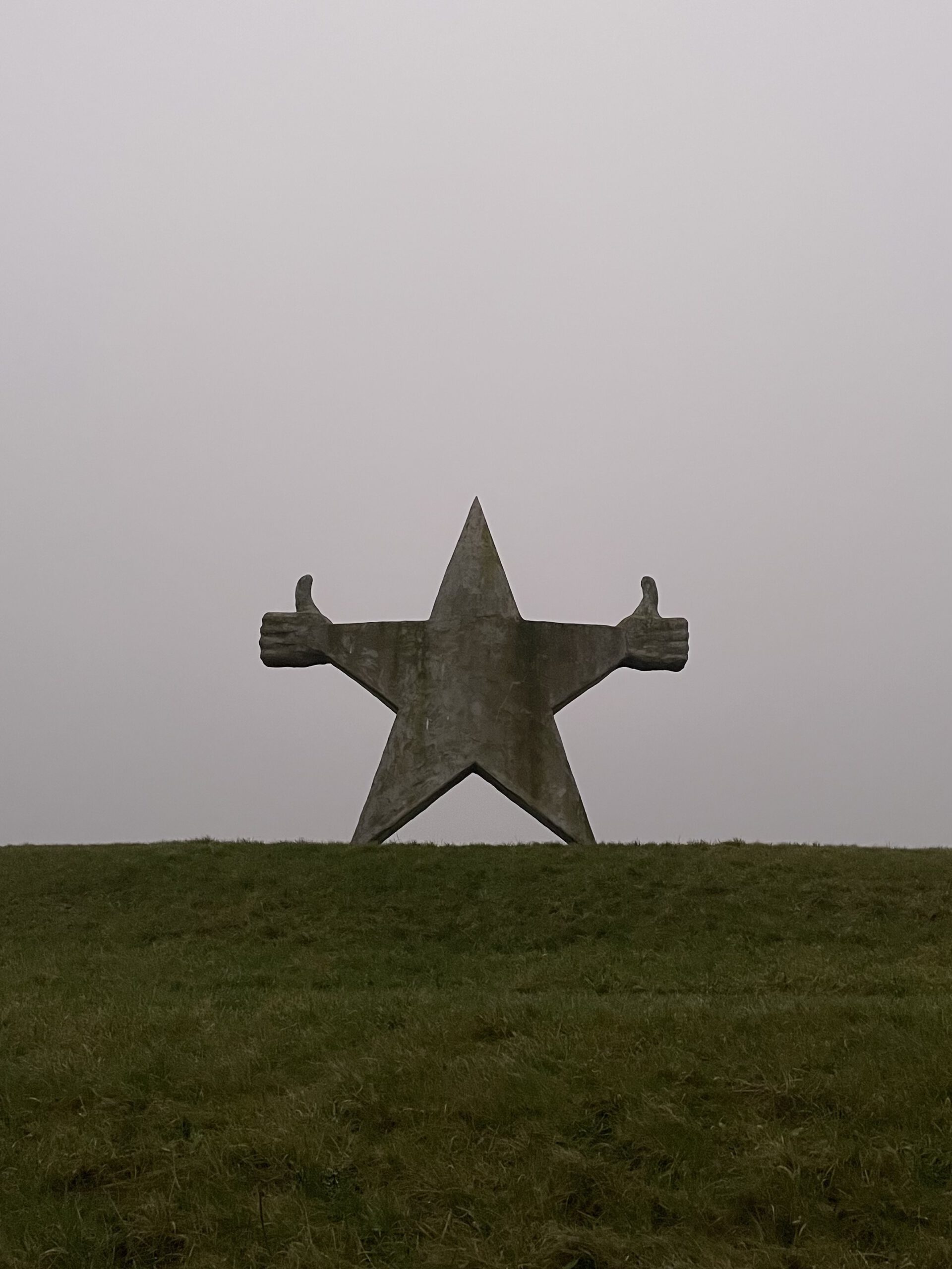 Een monument voor prima mensen